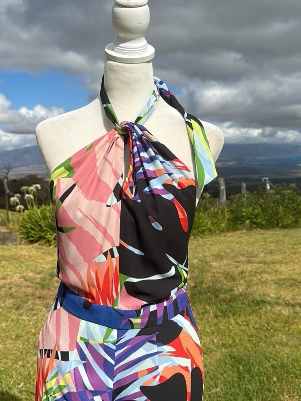NWT Natori tropical Resortwear Monstera Jumpsuit halter Flare leg Retro  Size 0